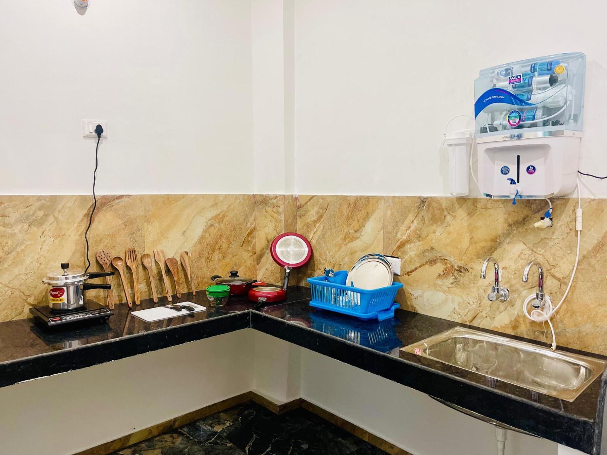バラナシ Amrita Residencyヴィラ エクステリア 写真