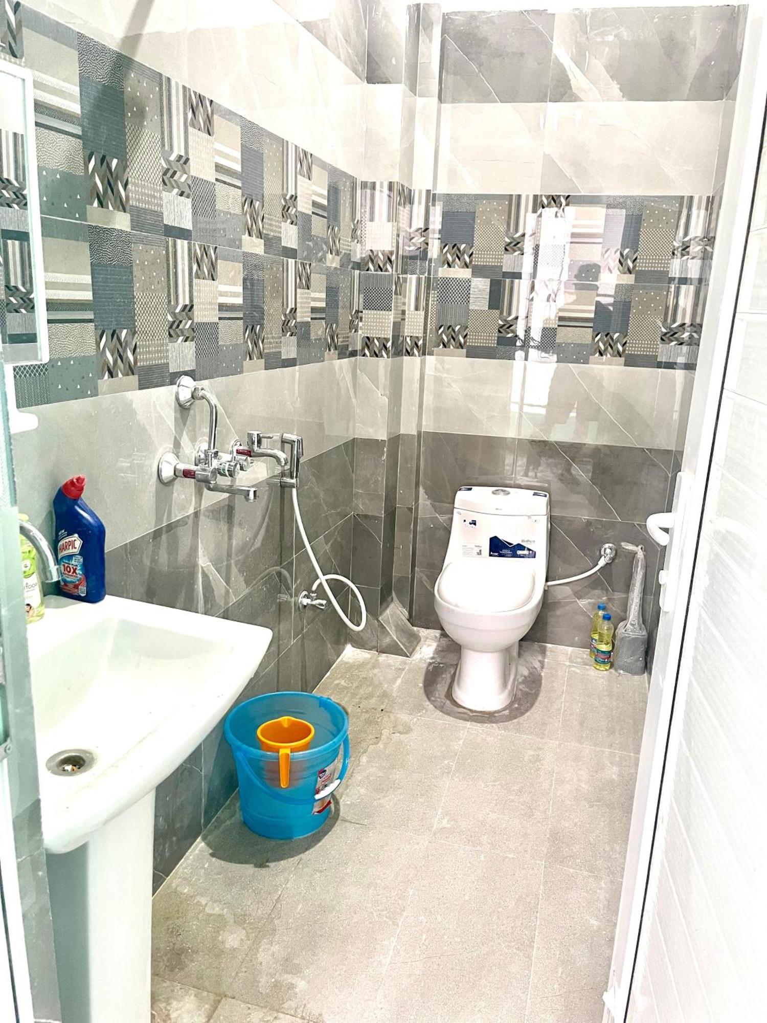 バラナシ Amrita Residencyヴィラ エクステリア 写真
