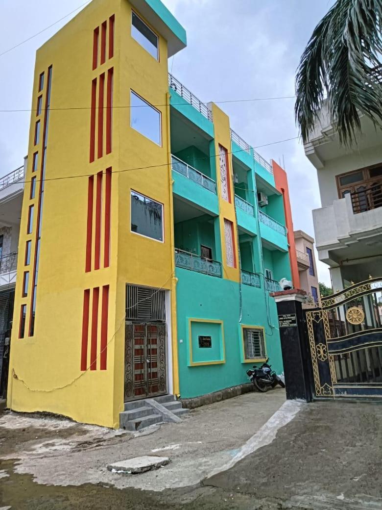 バラナシ Amrita Residencyヴィラ エクステリア 写真
